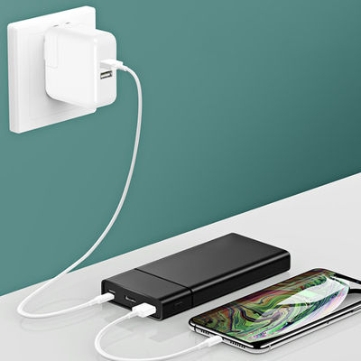 उच्च क्षमता 20000mAh 380g दोहरी USB बैटरी पैक