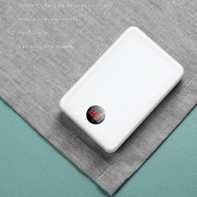 एलसीडी डिस्प्ले के साथ 10000mAh 8 पिन माइक्रो यूएसबी इनबिल्ट केबल पावर बैंक